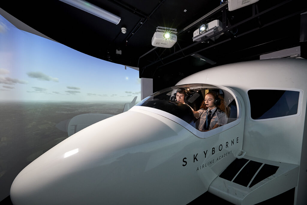 Alsim launches new Airliner jet flight simulator - Pilot Career News :  Pilot Career News